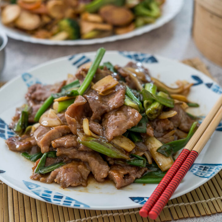 Stir-Fried Beef with Ginger and Green Onion