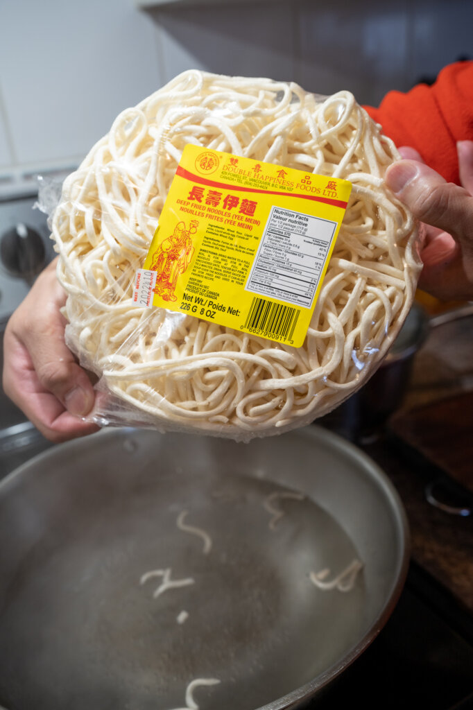 Quick & Easy Longevity Noodles (Yi Mein) Recipe