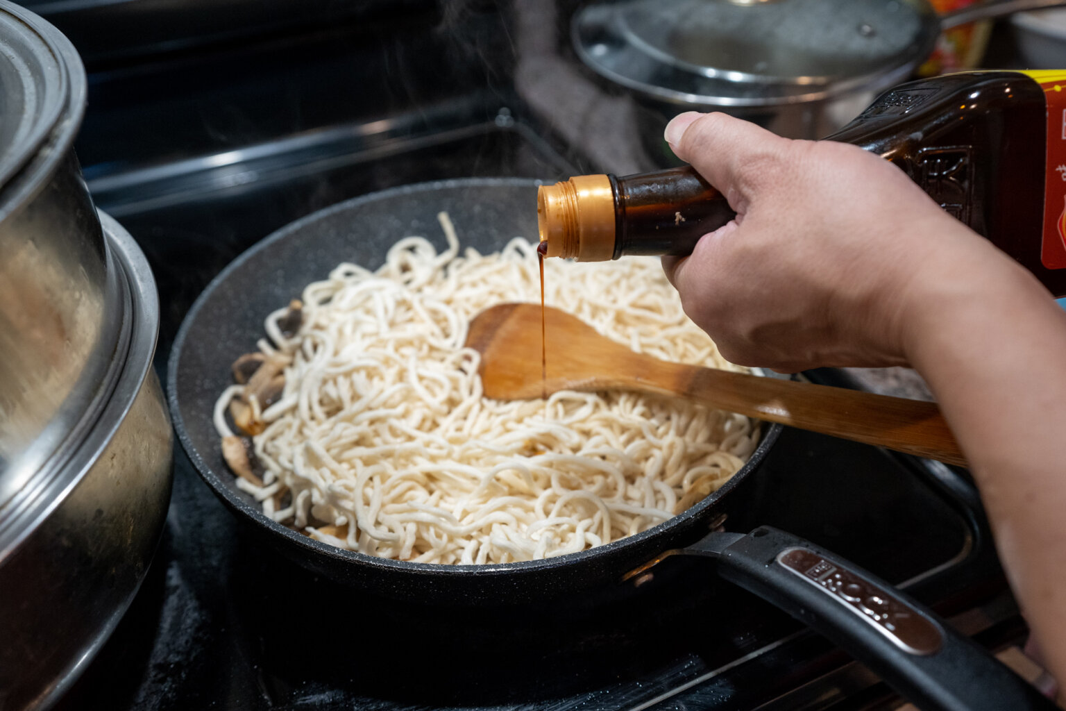 Quick & Easy Longevity Noodles (Yi Mein) Recipe