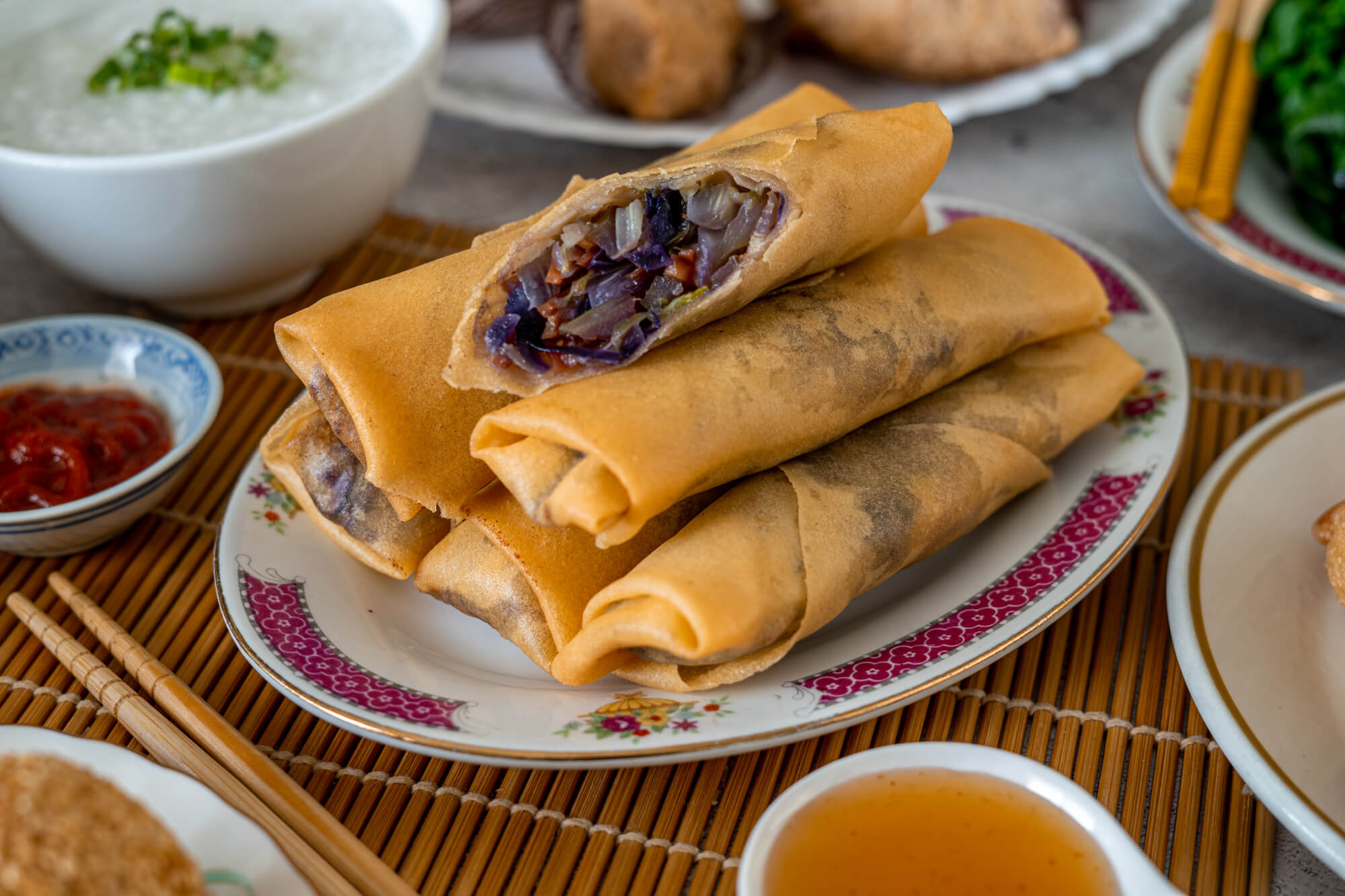 How to Wrap Spring Rolls: Both Chinese & Vietnamese! - The Woks of